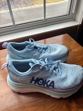 Hoka Gaviota 5 women’s 8